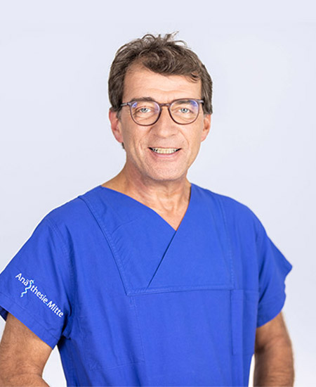 Dr. Bernd Stobbe